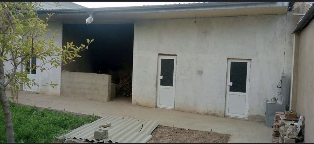 6 sõtix yir maydoniga qurilgan uy sotiladi