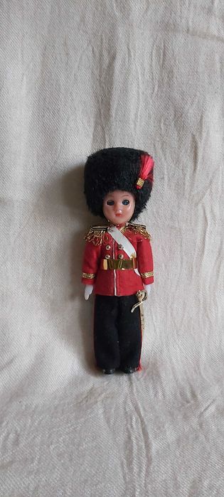 Păpușă vintage de colecție „English Officer”