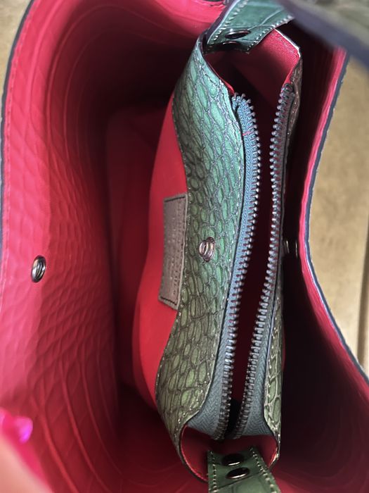 Зелена Дамска чанта от естествена кожа