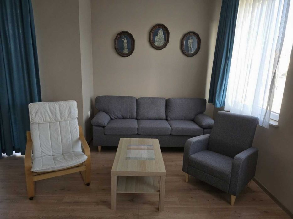 Дава се под наем Тристаен апартамент в Пловдив, Център - 130 кв.м за 714 € - Снимка #4