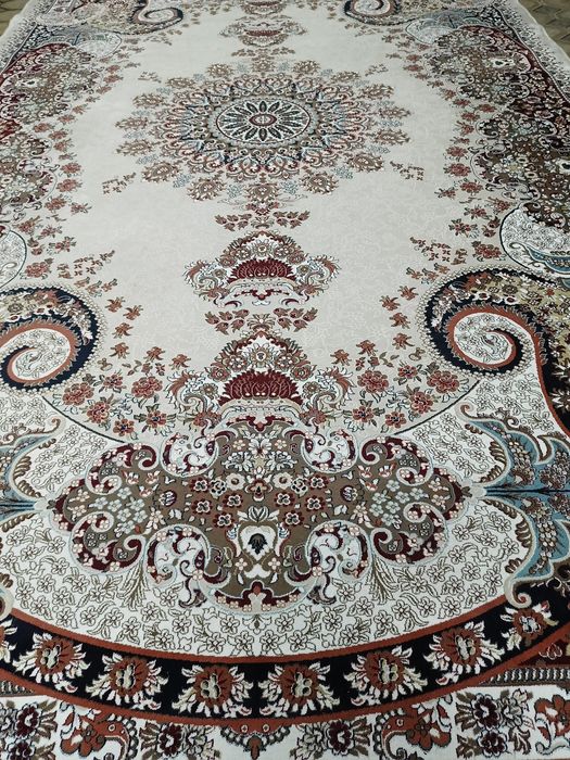 Ковёр срочно продам