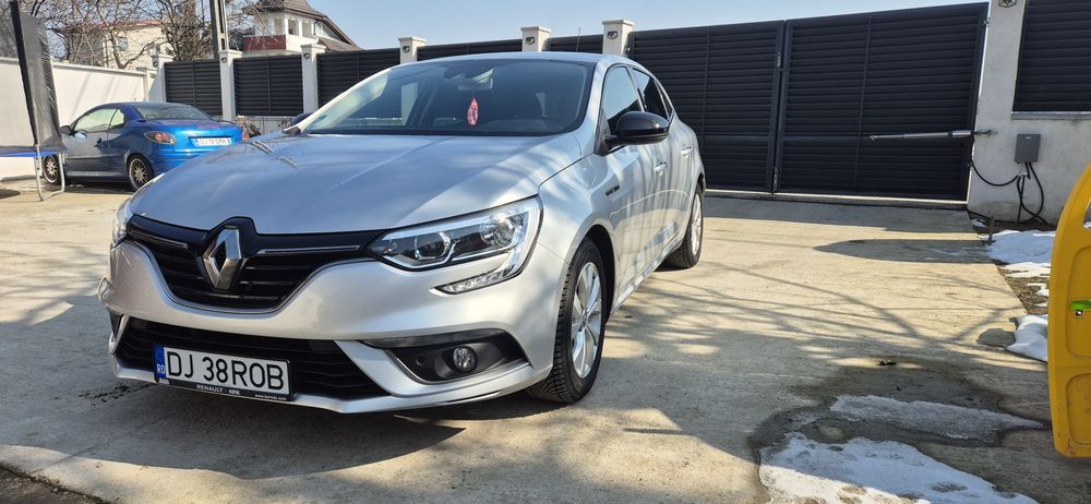 Vând renault megane 1.3  LIMITED Deluxe 11560