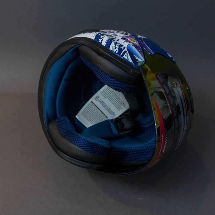 Каска за мотор скутер , чопър и други ( Размер M 57-58 )