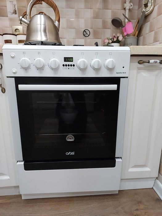 Комбинированная кухонная плита Artel Apetito 04-E