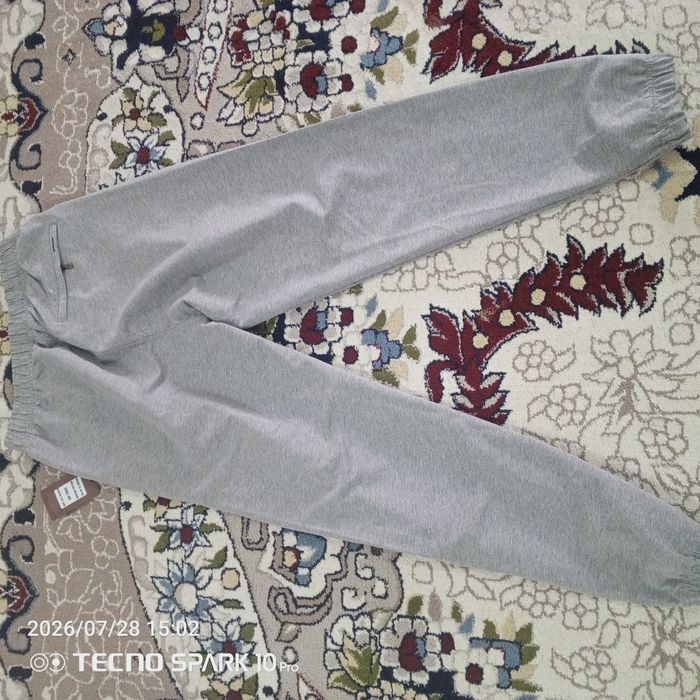 Nike triko sotiladi
