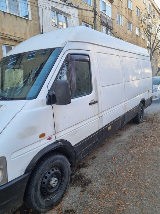 Vînd vw. Lt 35 an. 2002 perfectă stare de funcționare