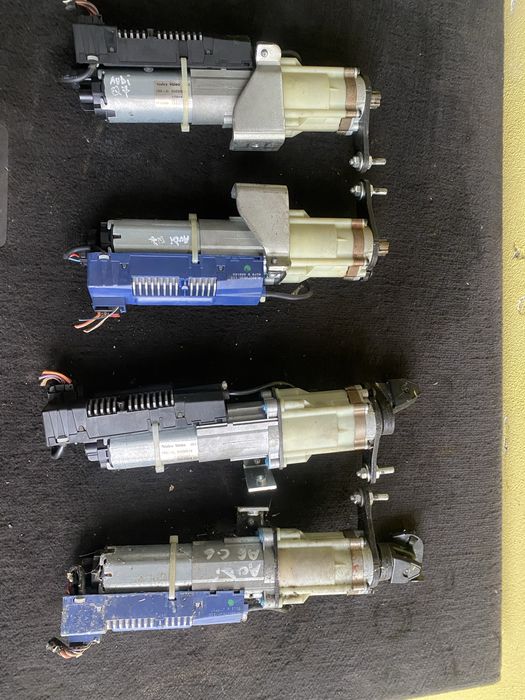 Motoras Deschidere Hahon soft close Audi Q7 4L Pret 300 lei buc