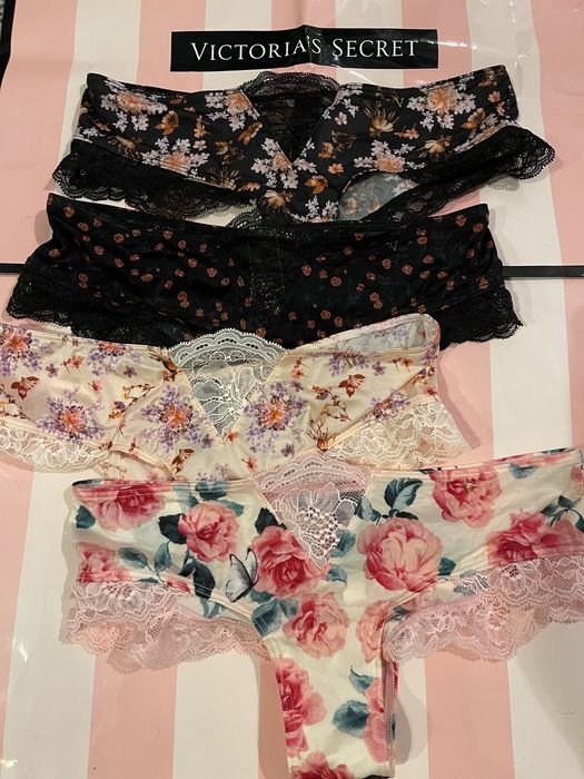 Lenjerie intima Victoria’s Secret