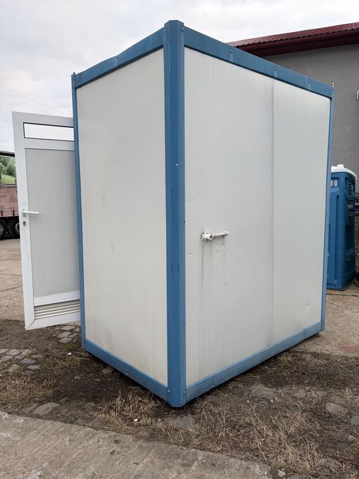 Cabina dus dublu din structura metalica si panou sandwic