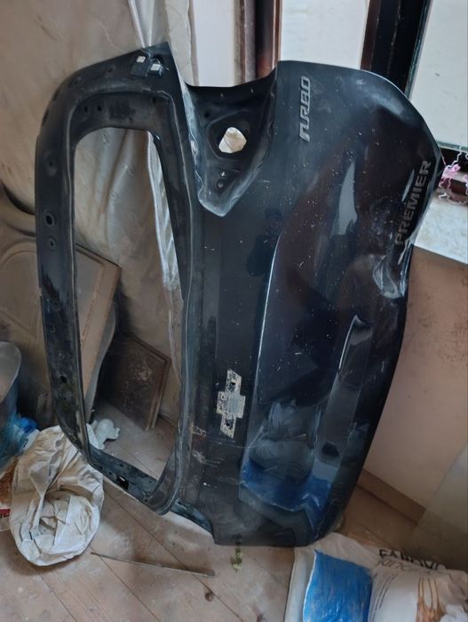 Treker 2 orqa kapot radnoy