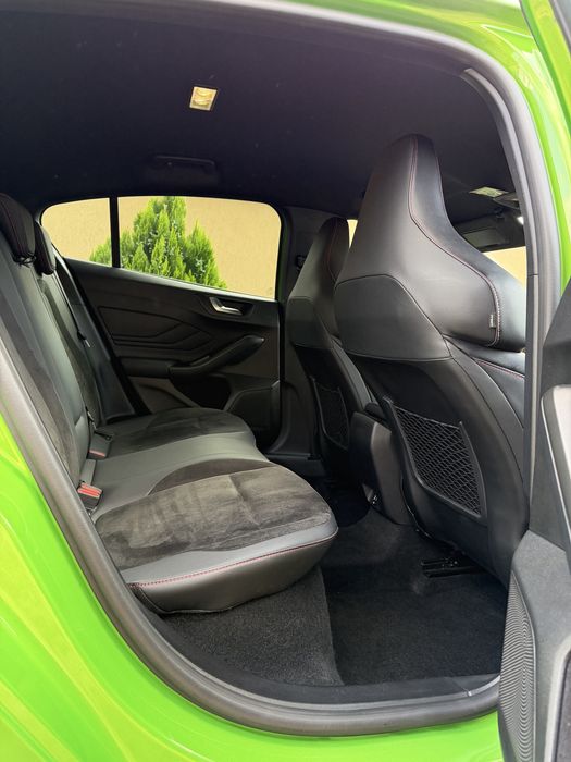 Ford Focus ST  X  2.3 EcoBoost 330cp