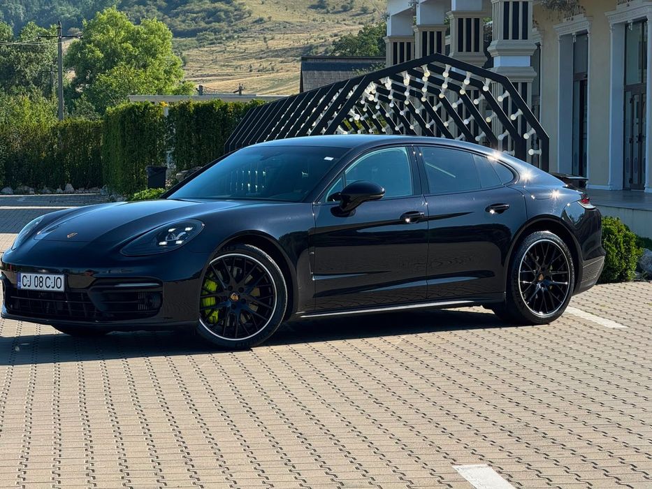 PORSCHE Panamera 2022 — imagine 3