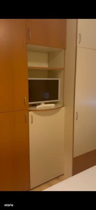Apartament De Vânzare cu Două Camere În Zona piața Victoriei