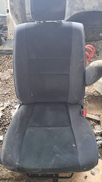 Передние сиденья тойота алфард