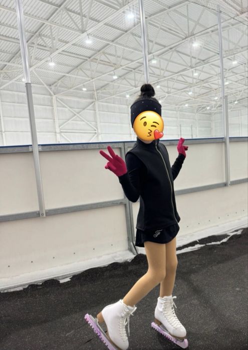 Костюм для фигурного катания (комплект)