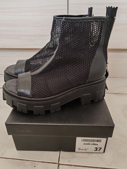 Сандали Bianki, естествена кожа и мрежа. 37 номер.