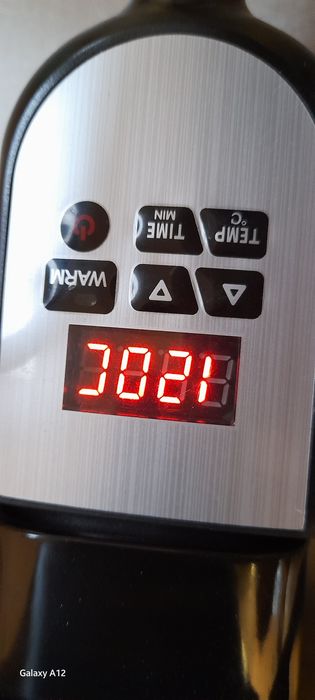 Електрическа тенджера  и восъкотопител