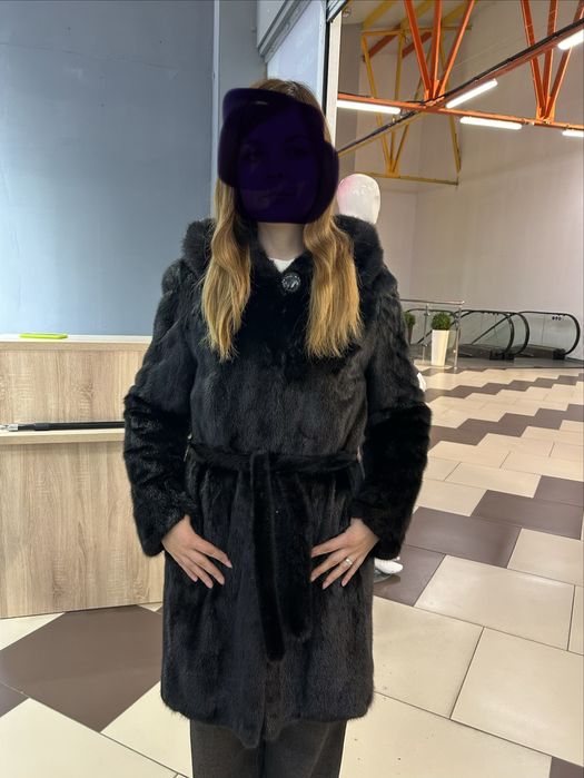 Продам норковую шубку