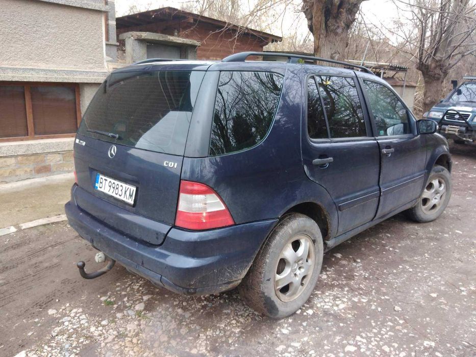 мерцедес ML270 на части