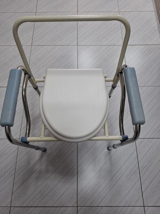 Кресло туалет для взрослых