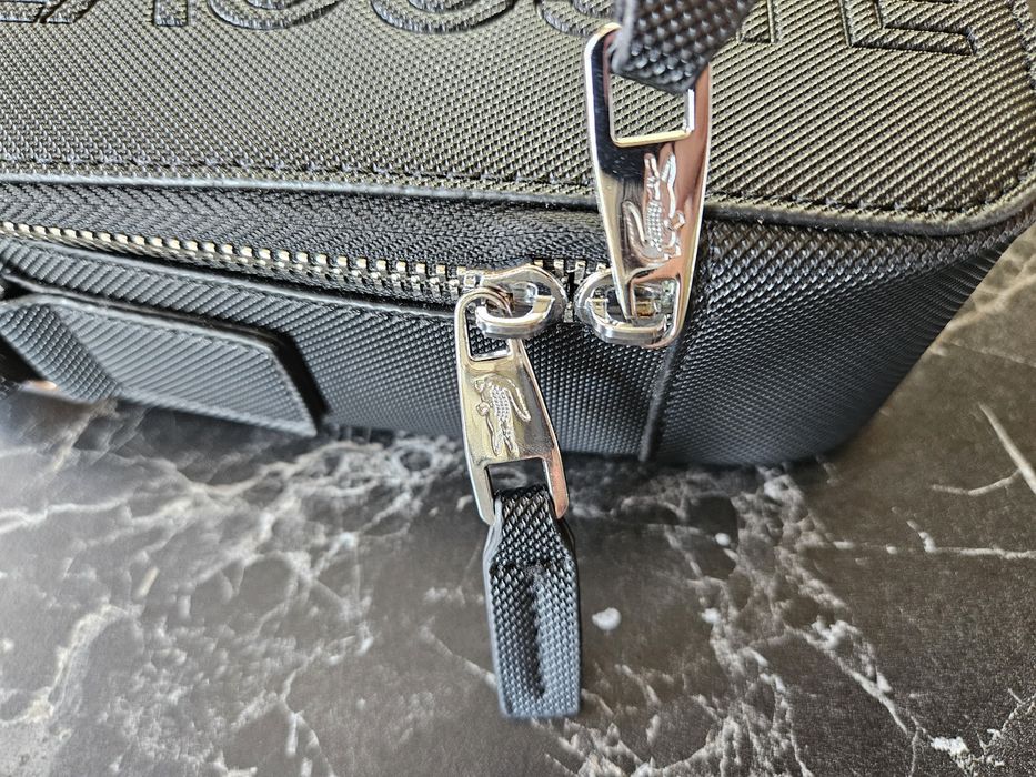 Lacoste Flat Crossover Bag