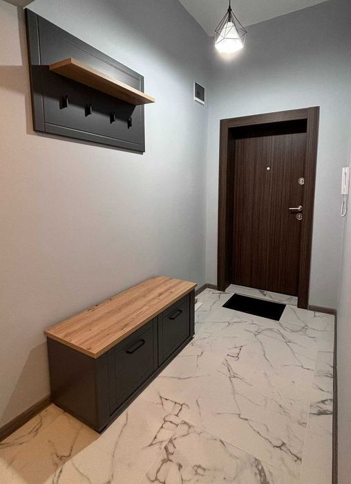 Tристаен имот в Центъра на столицата