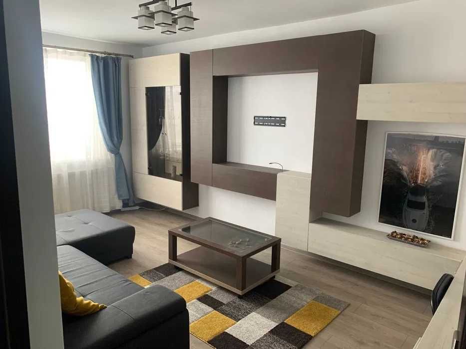 De inchiriat Apartament 2 camere Mobilat
