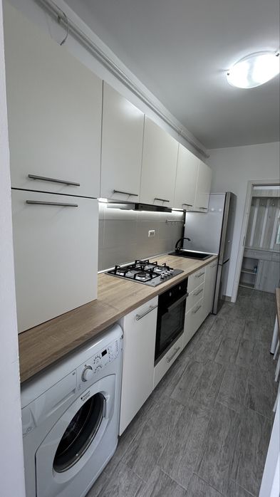 Garsoniera de inchiriat + Loc de parcare privat inclus