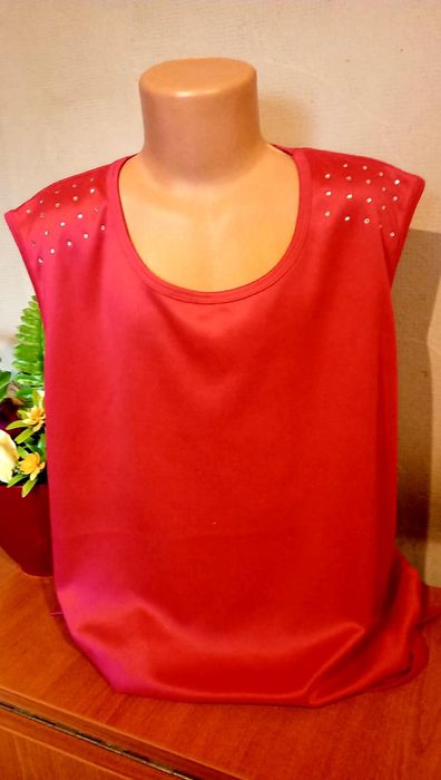 Tricou dama cu strassuri