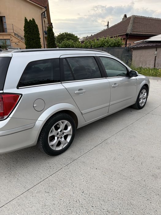Opel Astra H break