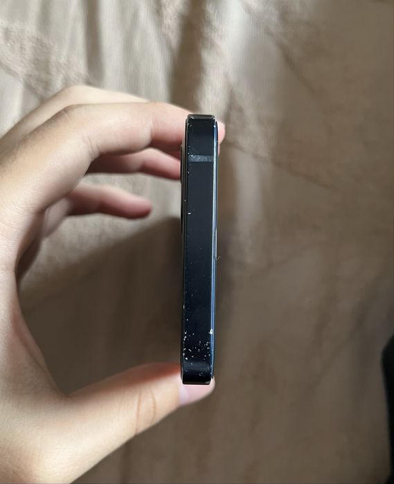 iPhone 12 (без коробки) АКБ 100%