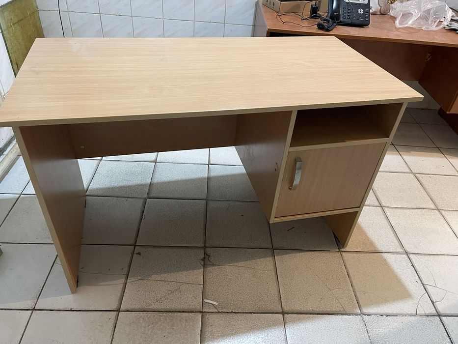 Стол письменный компьютерный