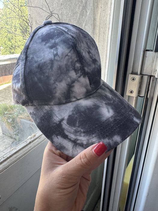 Șapcă tie-dye gri/negru unisex, reglabilă