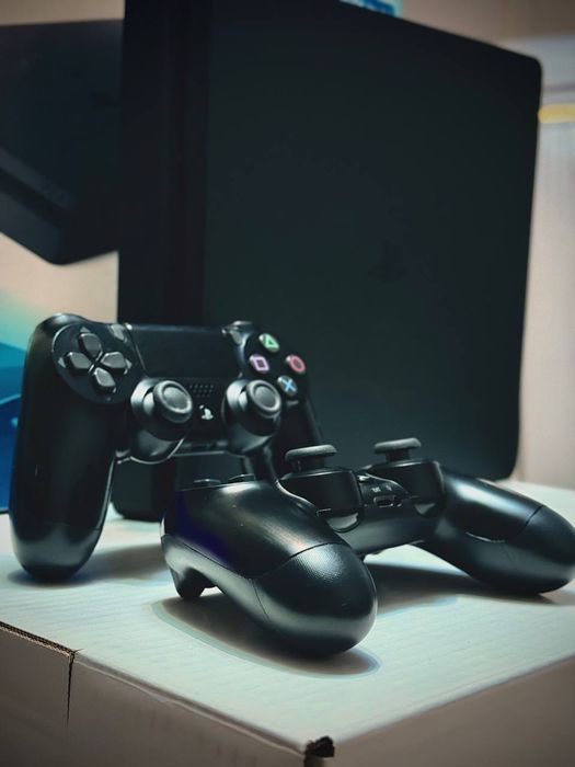 Playstation 4sliim 1 tb