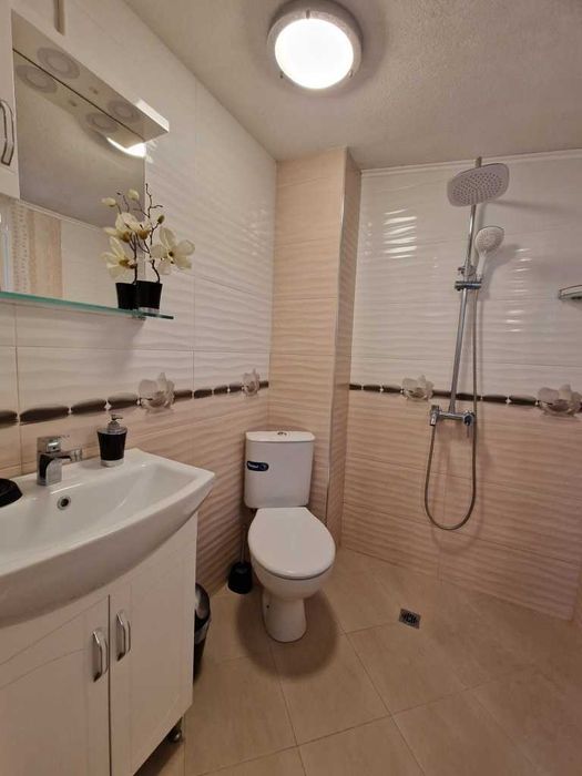 Продава се Тристаен апартамент в Благоевград, Широк център - 176 кв.м за 910 €/кв.м - Снимка #7