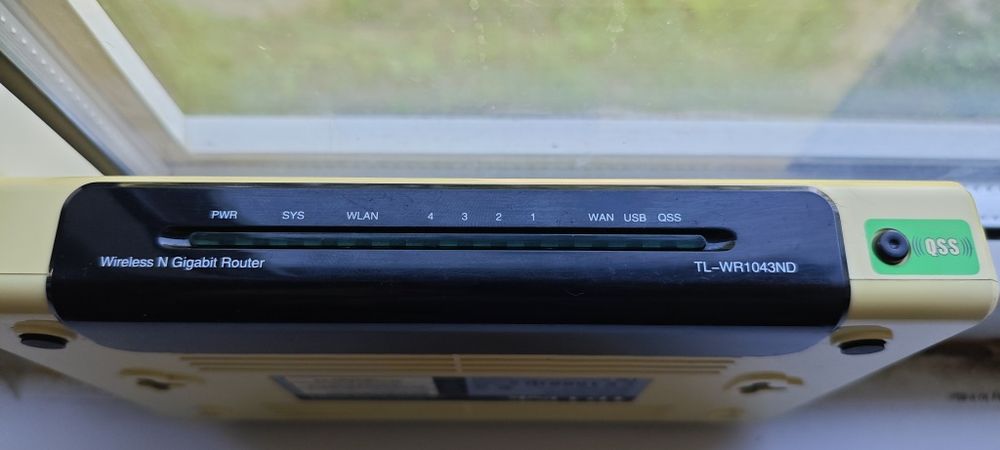 TP-Link WR1043ND wi-fi модем-роутер