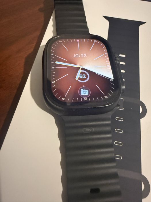 Apple Watch Ultra 2 Black titanium