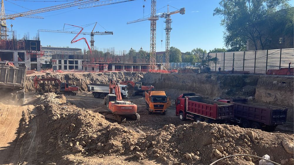 Разработка котлованов,земляные работы,эксковаторы вывоз грунта