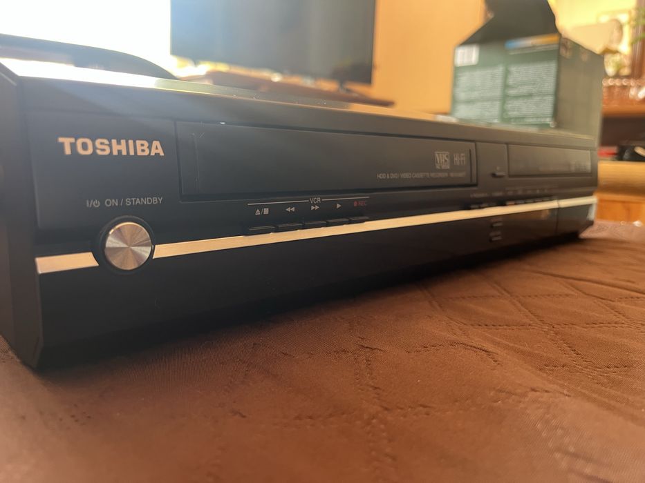 Video DVD vhs hi fi Toshiba