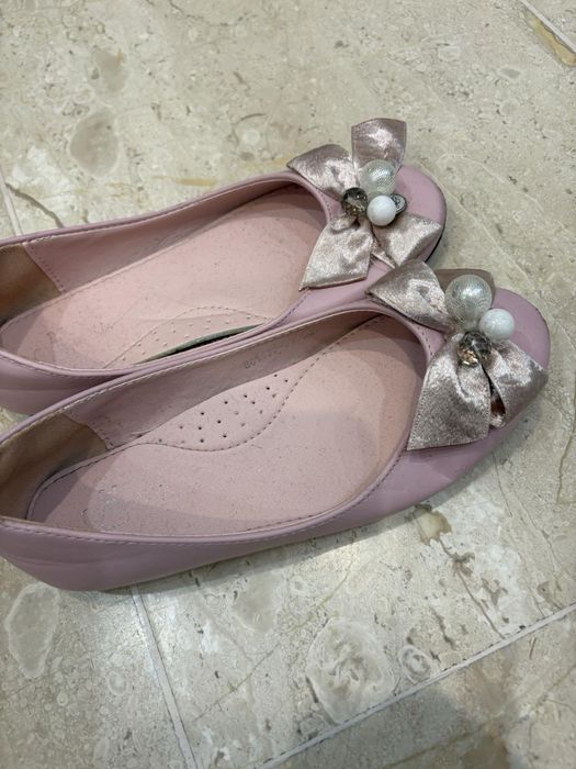 Обувки за момиче