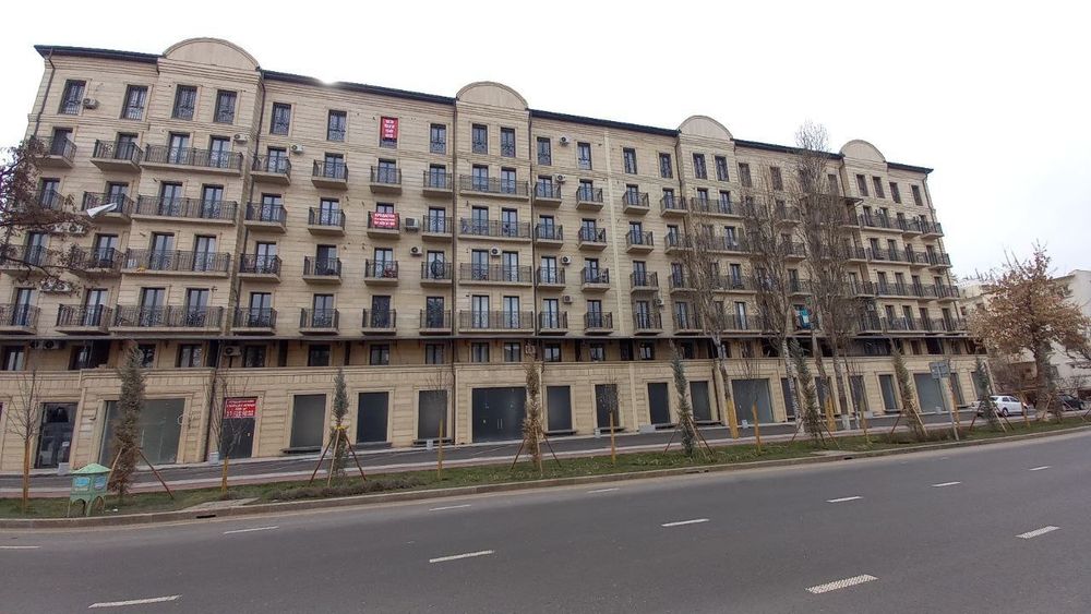 4 комнатная   квартира. М.Улугбек новостройка.