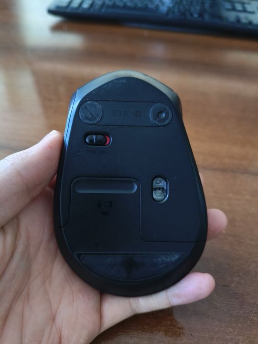 Мышь Logitech M330 Silent Plus