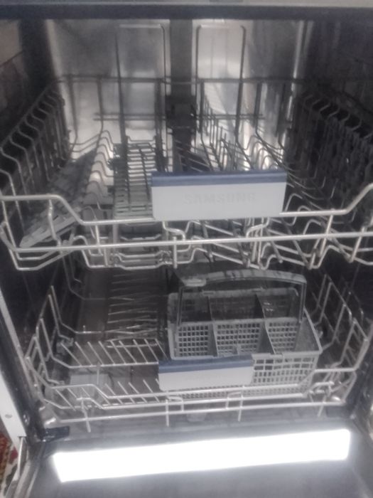 Посудомоечная машинка фирма samsung