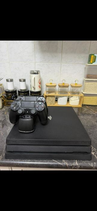 Playstation 4 pro 1тб