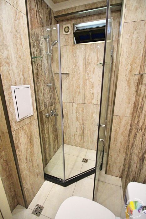 Дава се под наем Тристаен апартамент в Бургас, Център - 100 кв.м за 969 € - Снимка #12