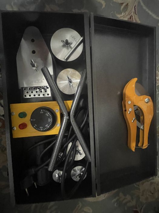 Утюк для кластиквых труб