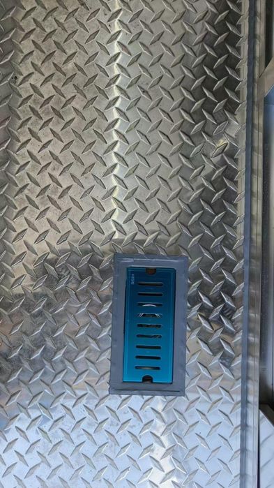 Стационарна Каравана за храна Чисто нова