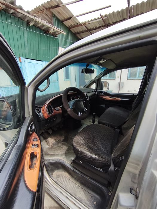 Продаётся Hyundai Starex