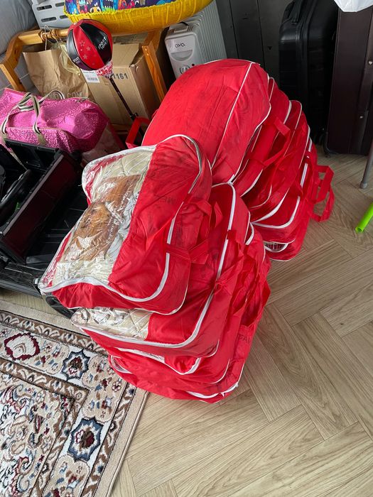 Продаам новые ковры и одеяло