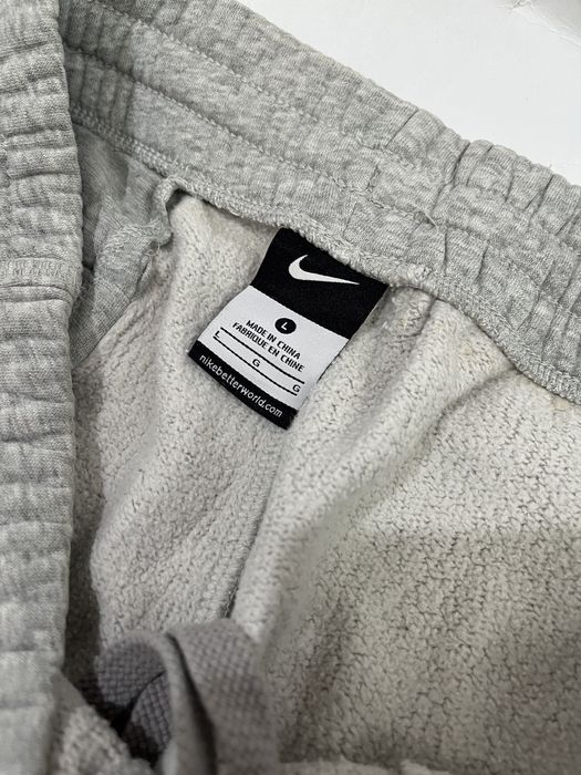 Nike оригинално мъжко долнище, L размер